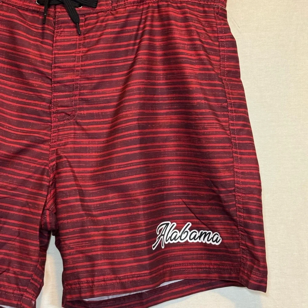 G-150 Men’s American Crown NWOT‎ Red & Black Lined Swim Trunks Size XL